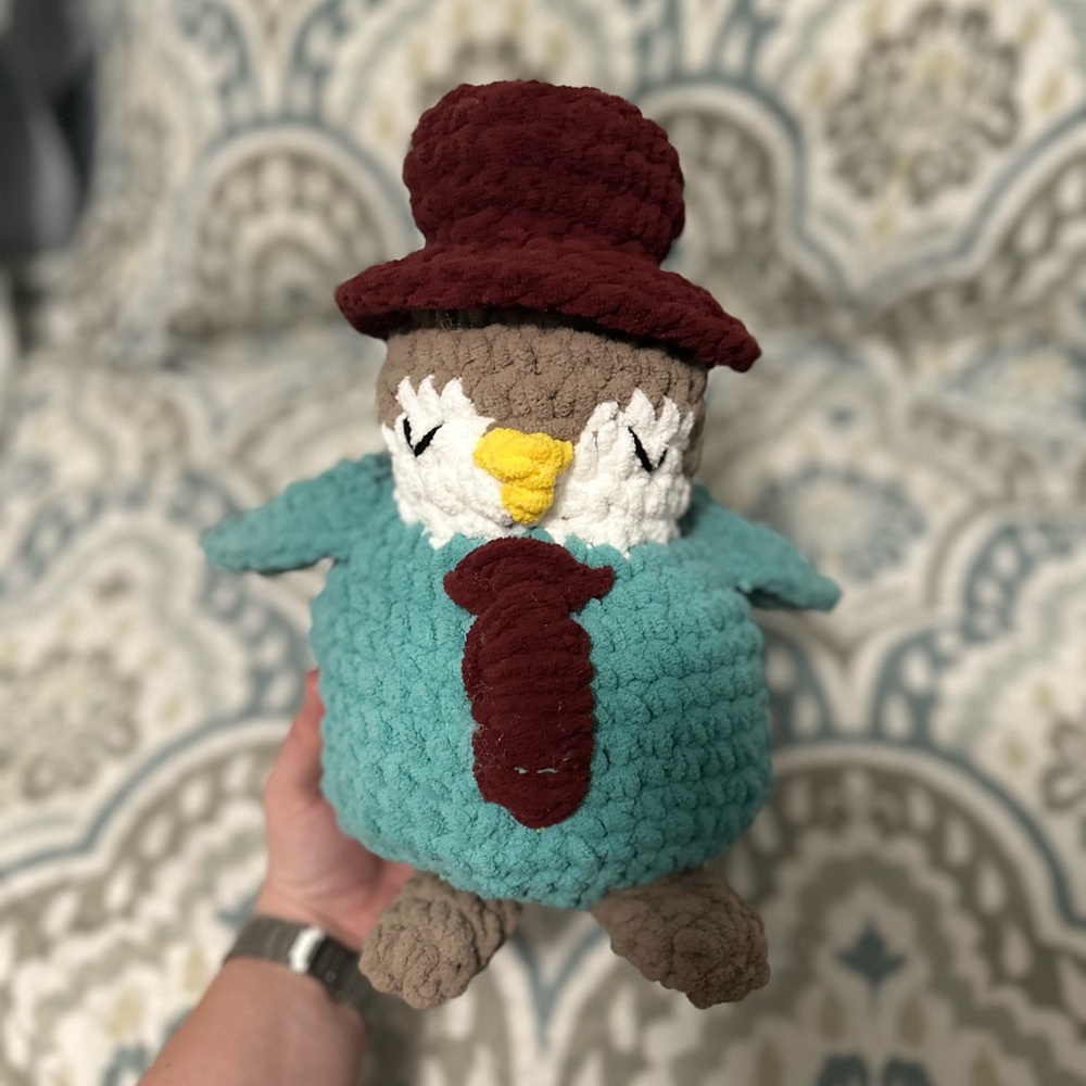 Crochet Plush Owl Toy with Hat and Tie